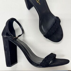 Lulus Black Faux Leather Braided Chunky Heels Womens 8 Peep Toe Classic Pumps